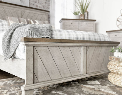 Bear Creek White/Smoke Bedroom Set