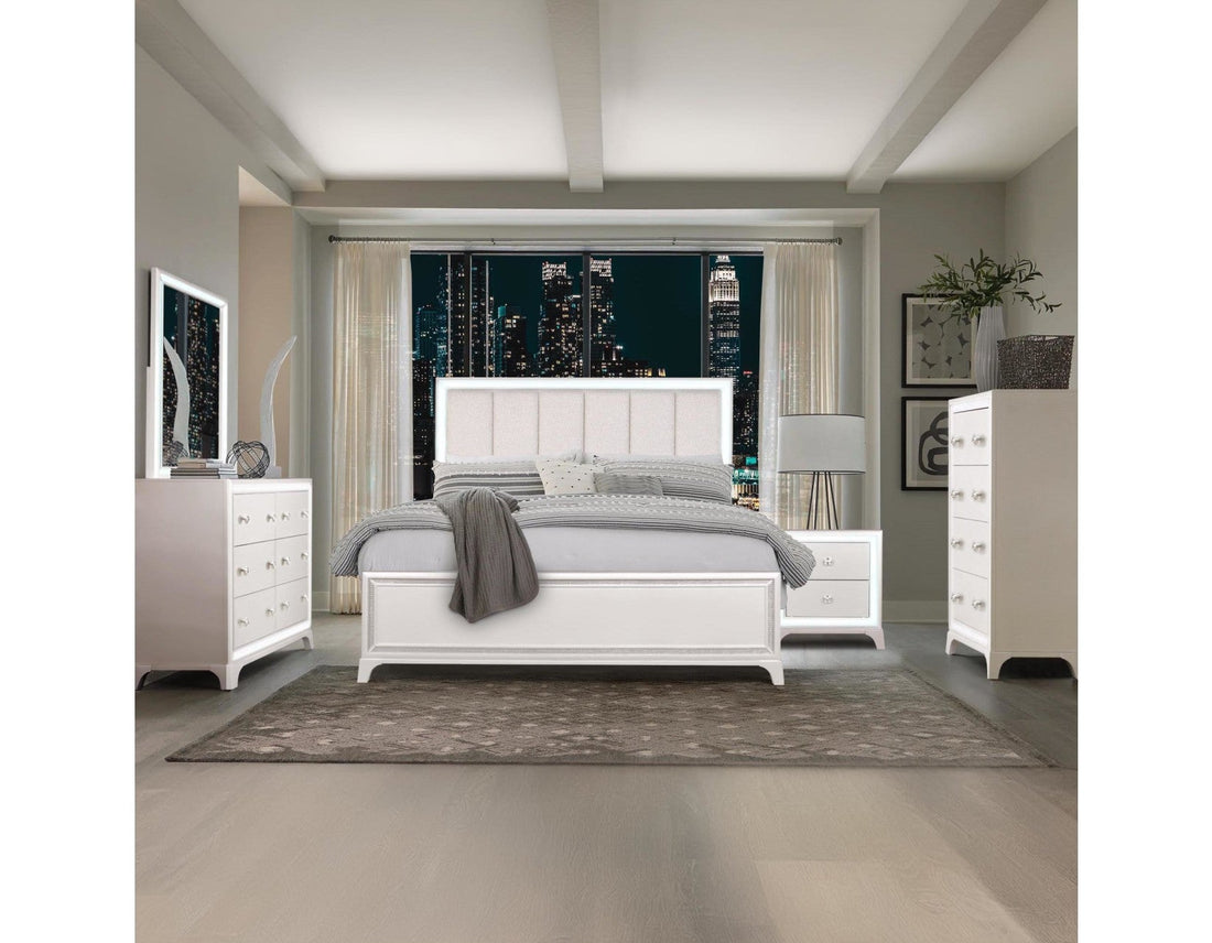 Cassie Illuminating Pearl Bedroom Set
