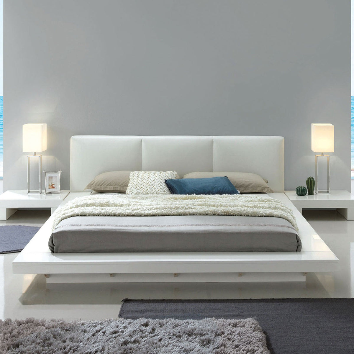 Christie White Glossy Contemporary Bedroom Set