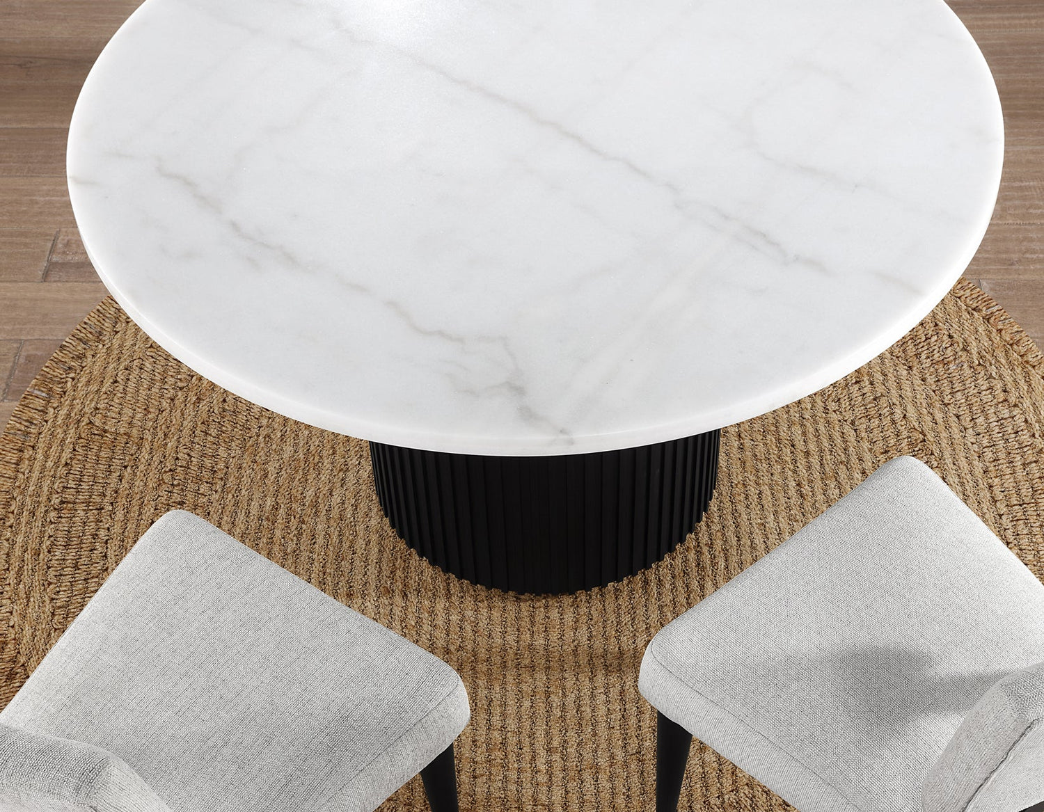 Colvin Black/White Round Marble Top Dining Room Set