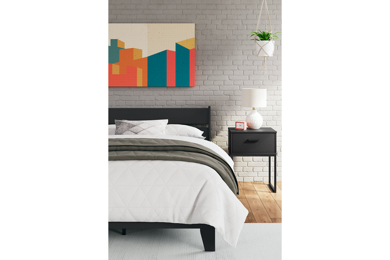 Socalle Black Full Panel Platform Bed -  Ashley - Luna Furniture