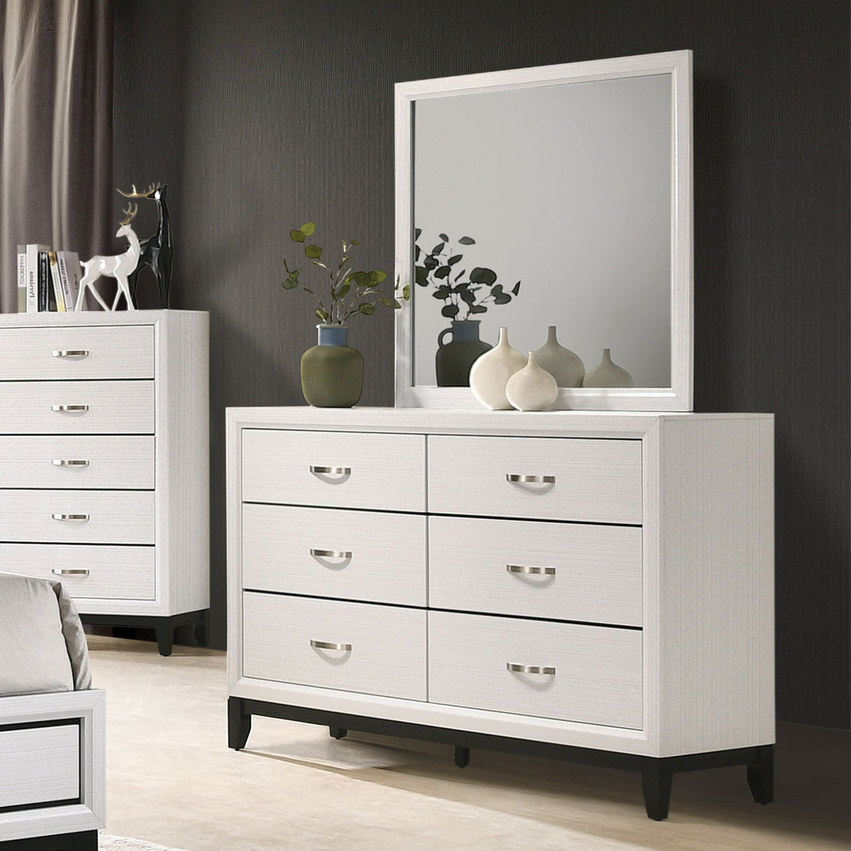 Errico White Contemporary Bedroom Set