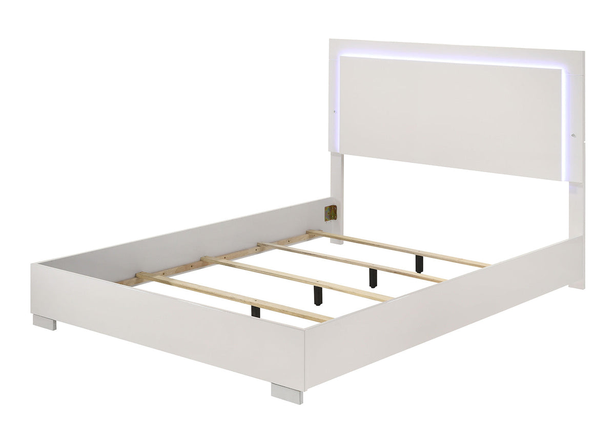 Sinistra White Contemporary Bedroom Set