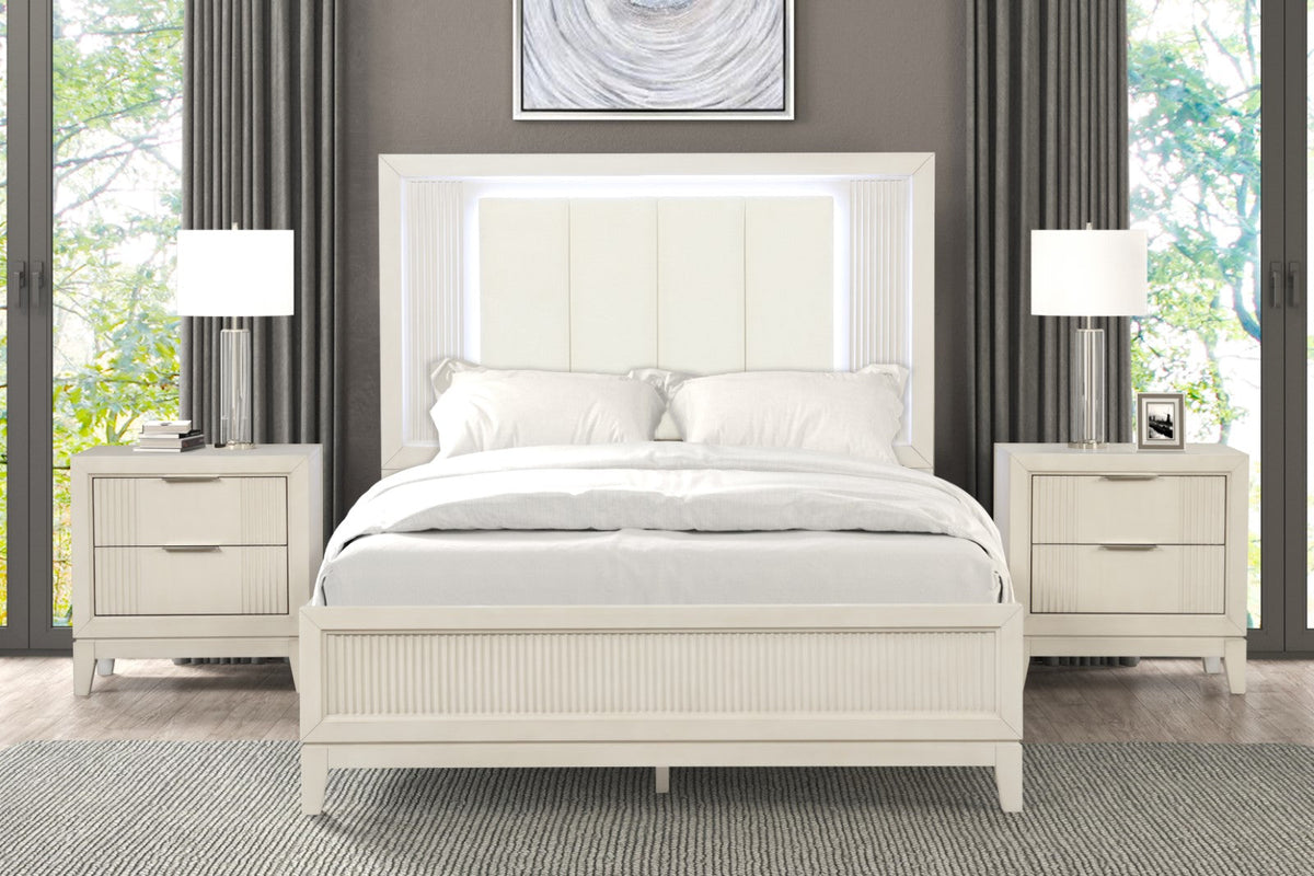 Isadore Antique White Transitional Bedroom Set