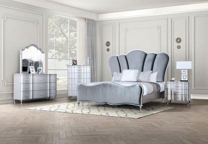 Melodi Parc Silver Glam Bedroom Set