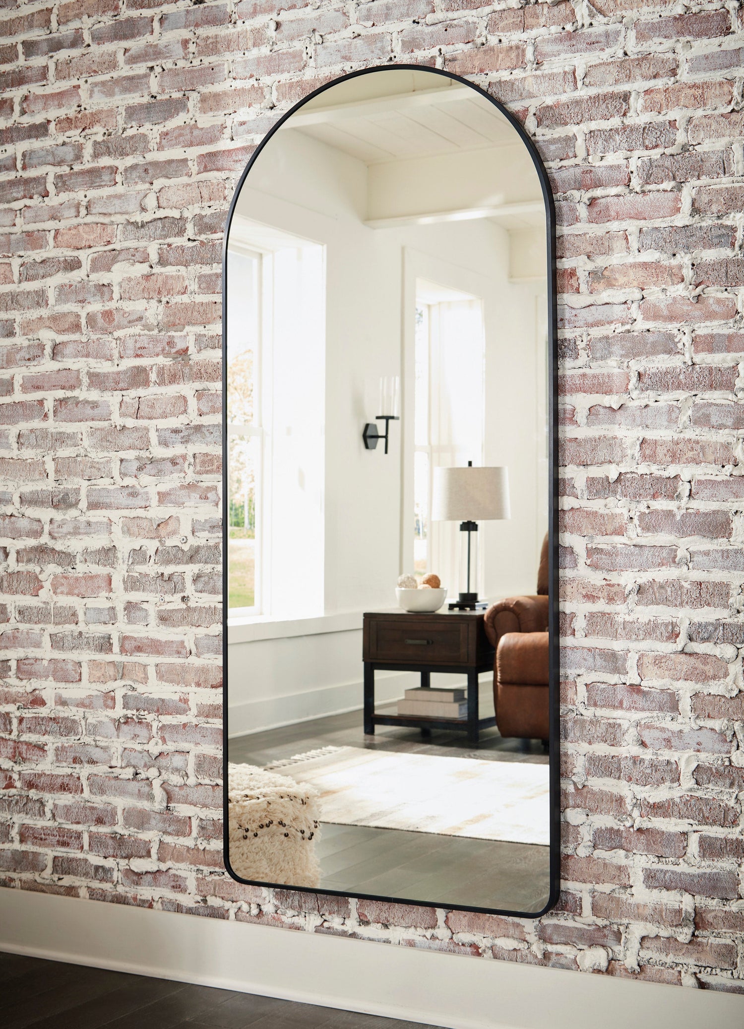 A8010307 Floor Mirror - A8010307 Floor Mirror