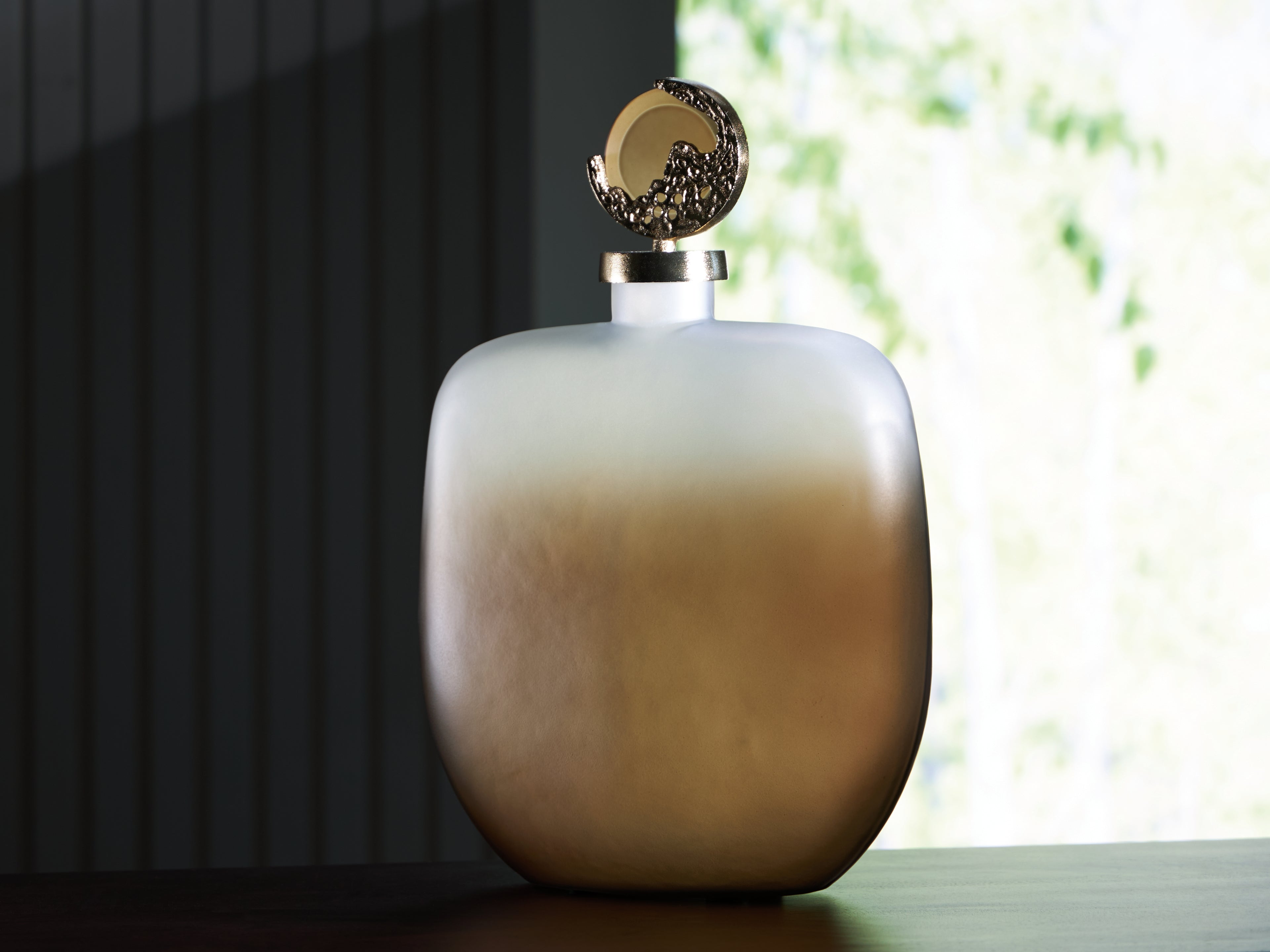 Acario Taupe/Gold Finish Jar - A2000782