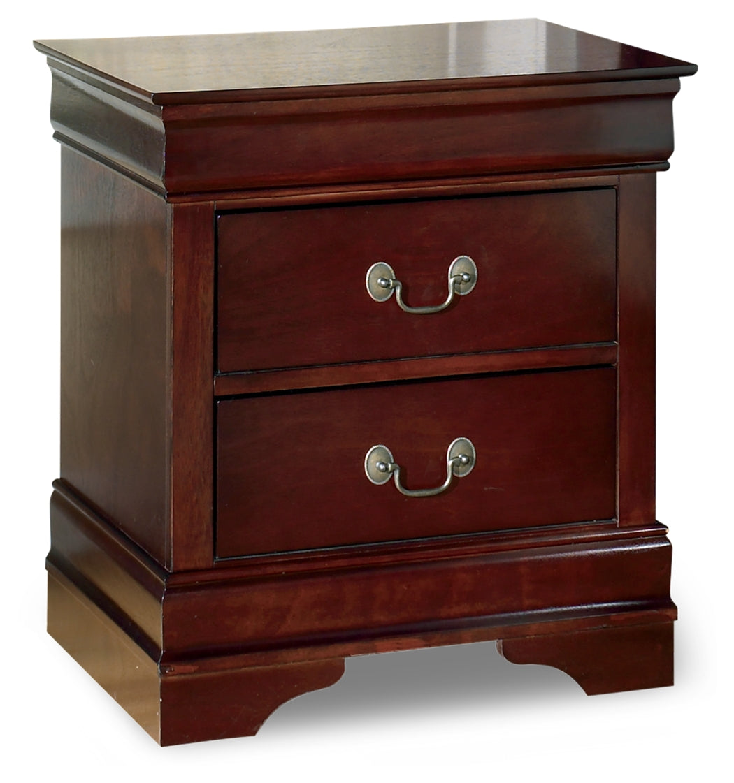 Alisdair Queen Sleigh Bed, Dresser, Mirror, 2 Chests and 2 Nightstands - B376B29