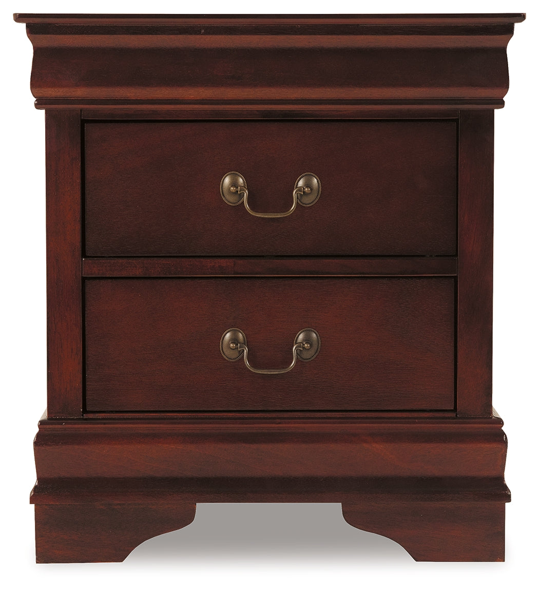 Alisdair Reddish Brown Queen Sleigh Bed, Chest and 2 Nightstands - B376B25