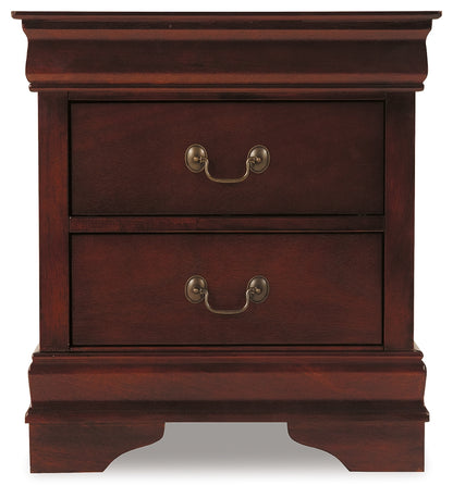 Alisdair Reddish Brown Queen Sleigh Bed, Chest and 2 Nightstands - B376B25