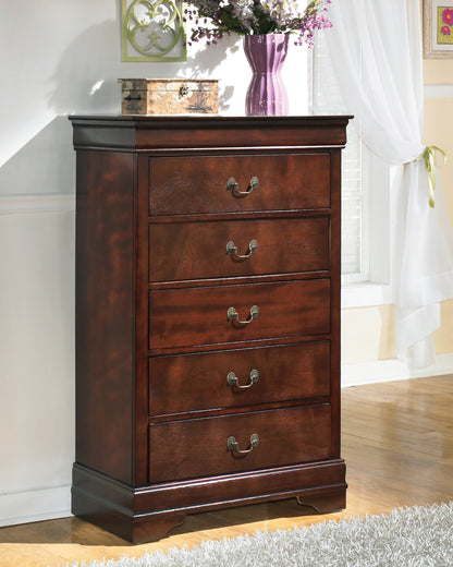 Alisdair Reddish Brown Queen Sleigh Bed, Chest and 2 Nightstands - B376B25