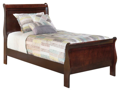 Alisdair Twin Sleigh Bed with Mirrored Dresser, Chest and Nightstand in Reddish Brown - PKG004976