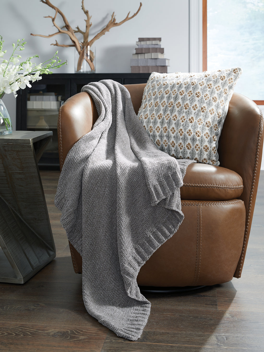 Anawood Gray Throw (Set of 3) - A1001097