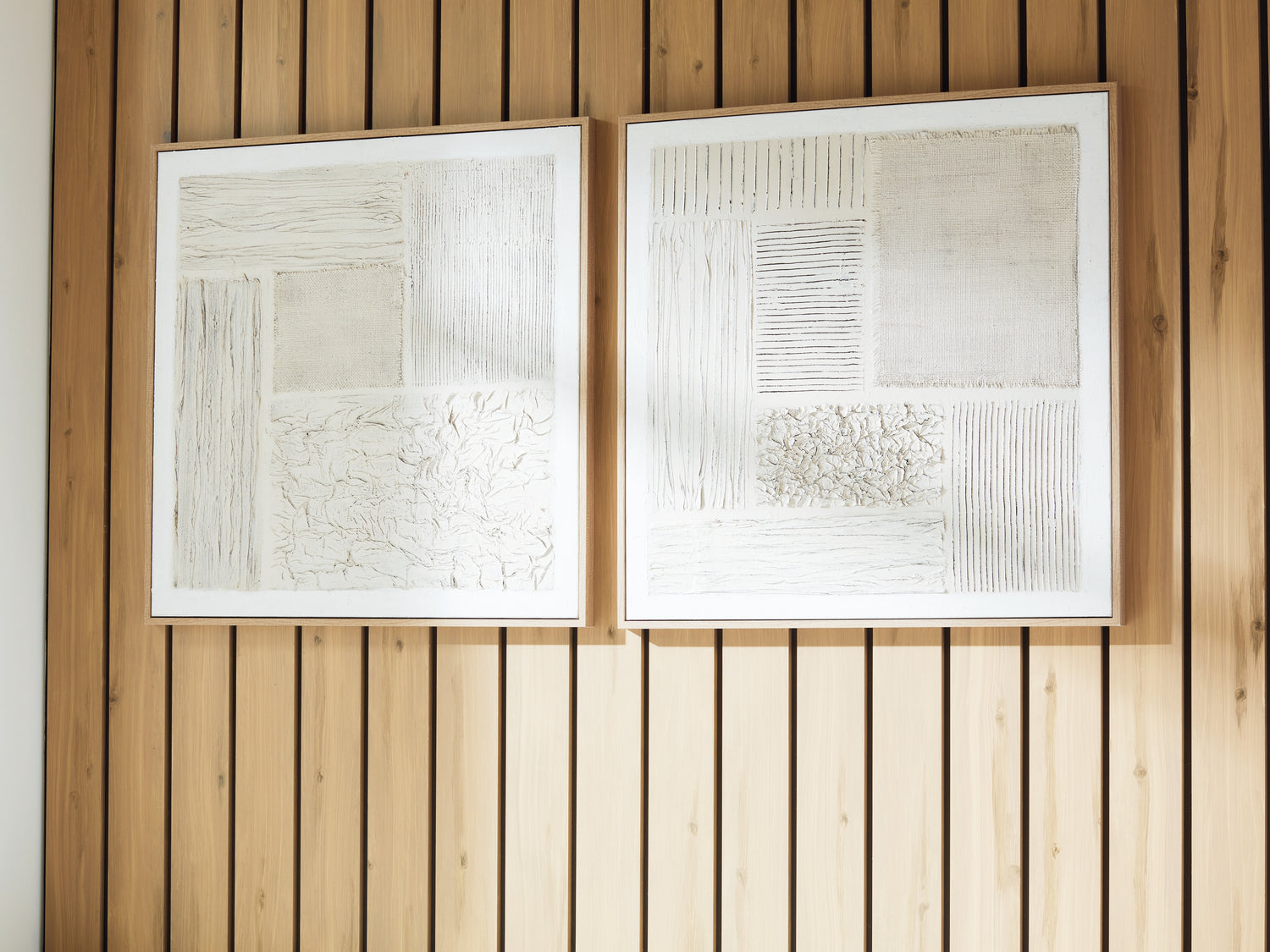 Andorfield Beige/Black/White Wall Art (Set of 2) - A8000517