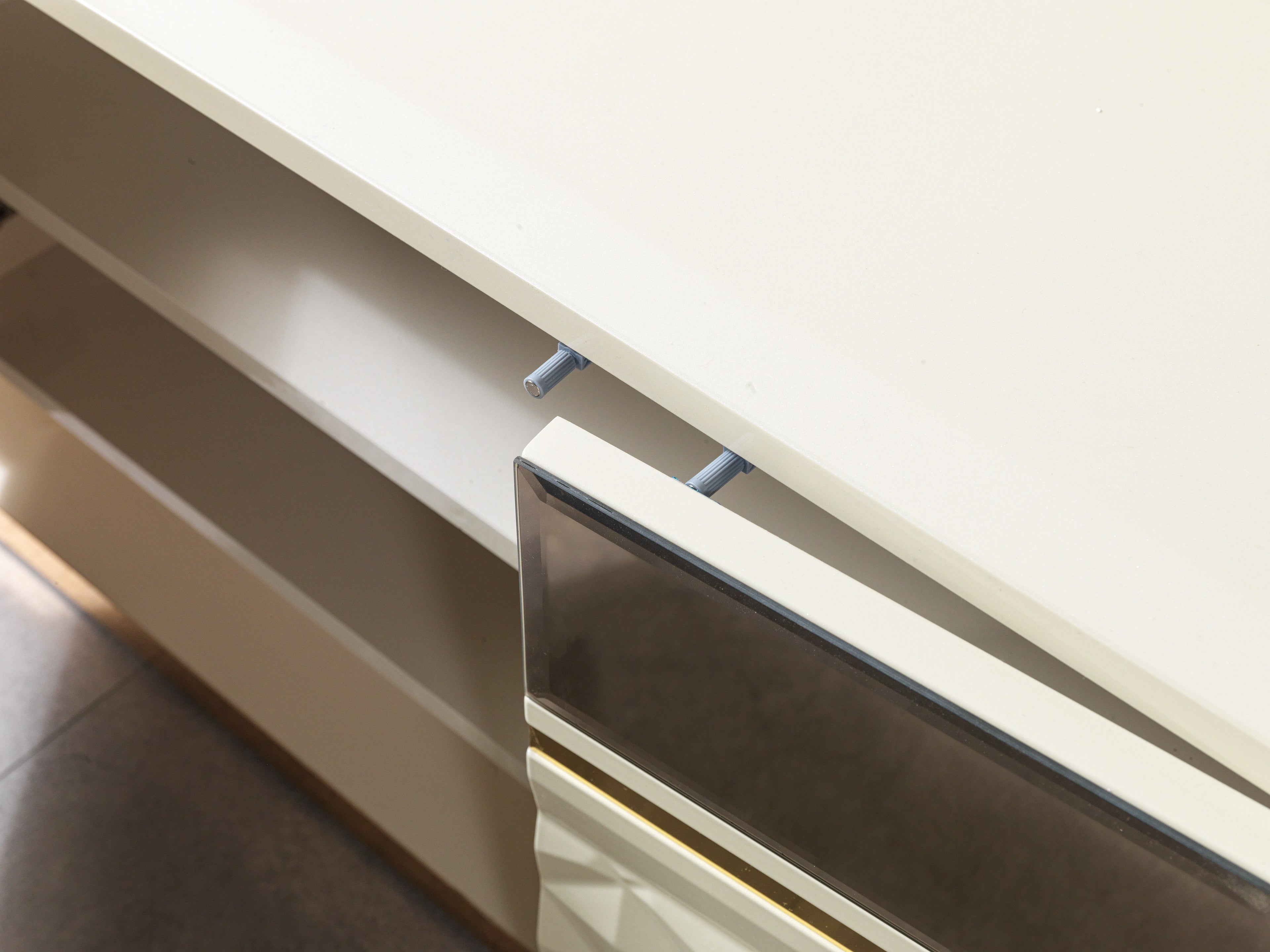 Anica Ivory Tv Stand - ANICAIV-TV