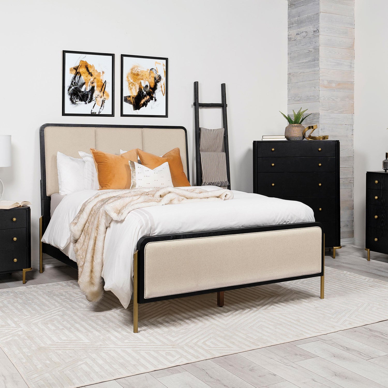 Arini 56-inch California King Panel Bed Cream and Black - 224331KWCRM