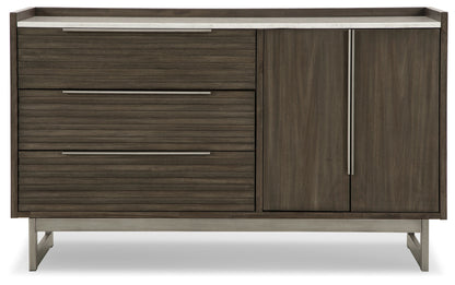 Arkenton King Panel Bed with Dresser in Grayish Brown from Ashley - Luna Furniture
