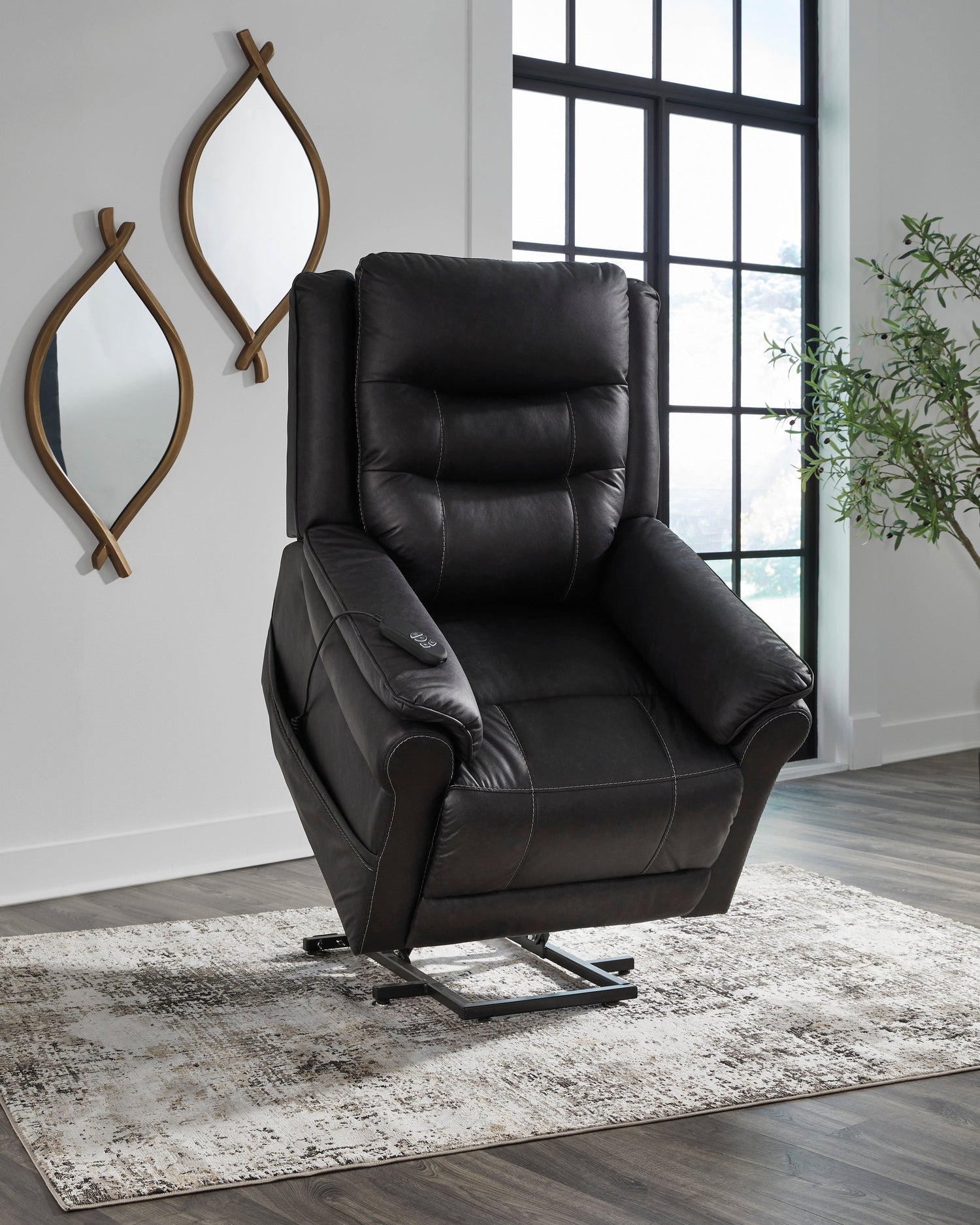 Ashley 1800512 - Power Lift Recliner NEW ARRVIAL - 1800512