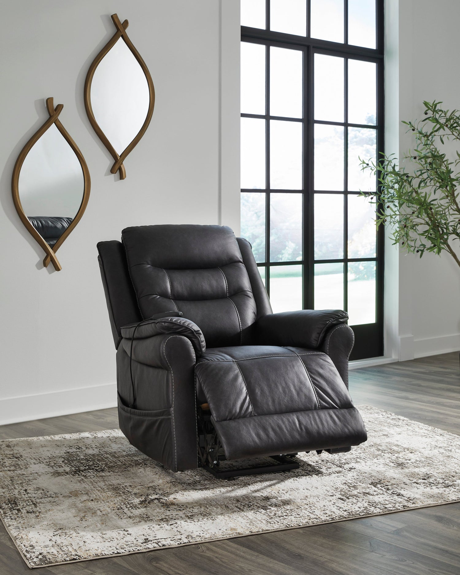 Ashley 1800512 - Power Lift Recliner NEW ARRVIAL - 1800512