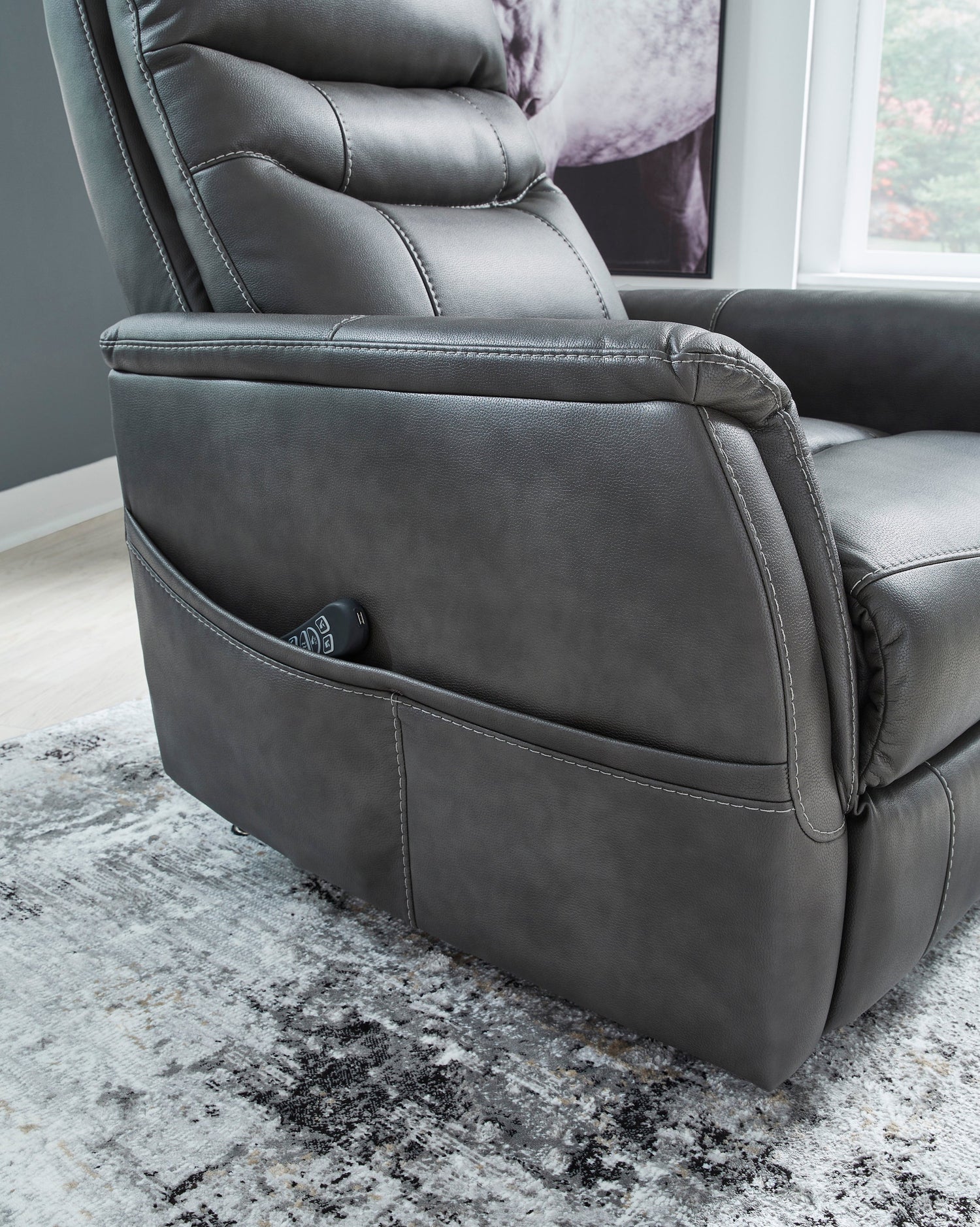 Ashley 6390912 Lift Chair (HEAT/MASSAGE) A - 6390912