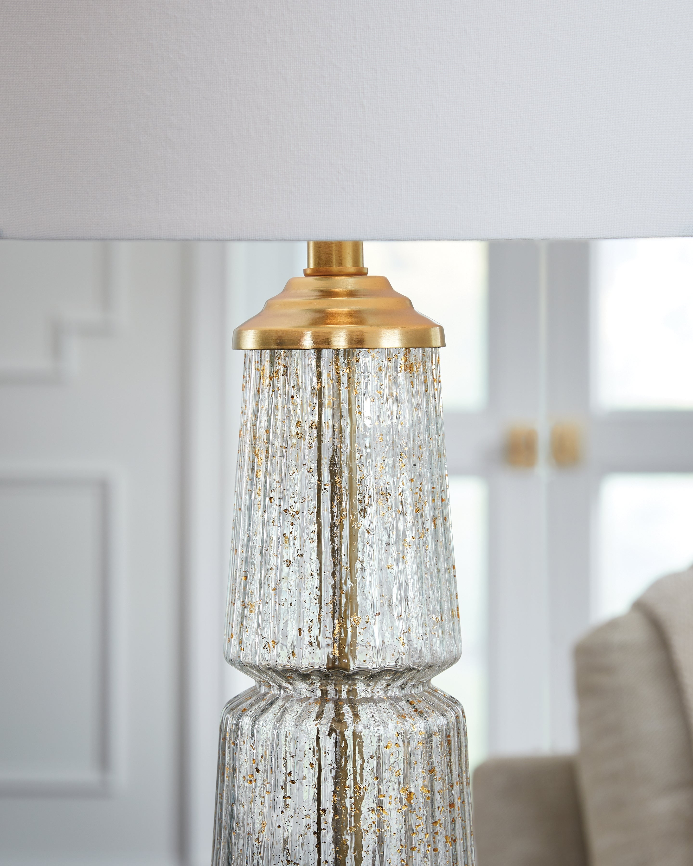 Bakersboro Clear/Gold Finish Table Lamp - L430884
