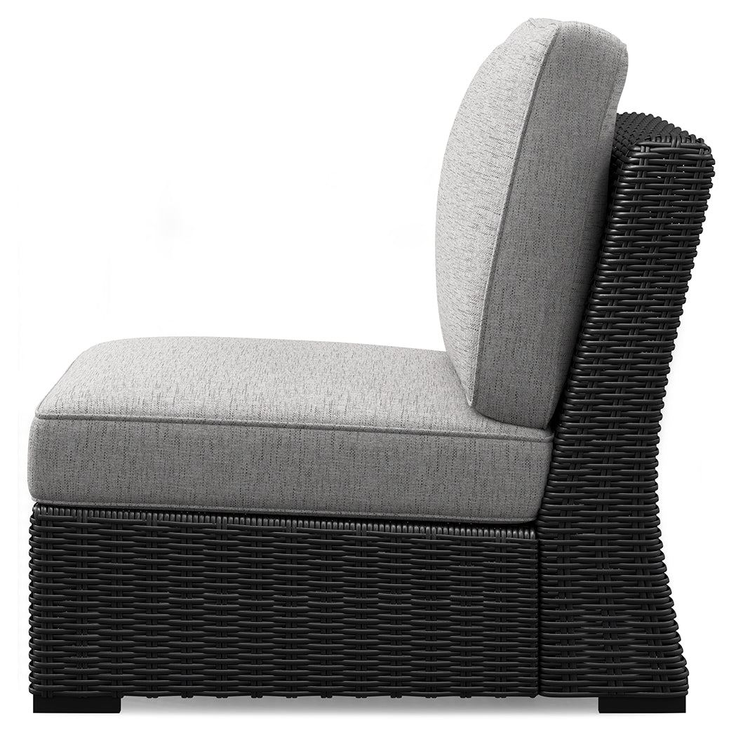 Beachcroft Black/Light Gray 5-Piece Outdoor Sectional - P792P6