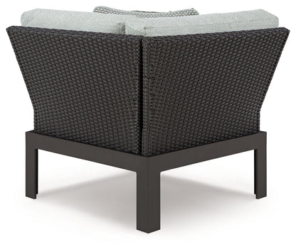 Beachloft Black/Gray 5-Piece Outdoor Sectional - P490P2