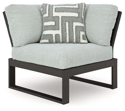 Beachloft Black/Gray Outdoor Corner Chair with Cushion - P490-877