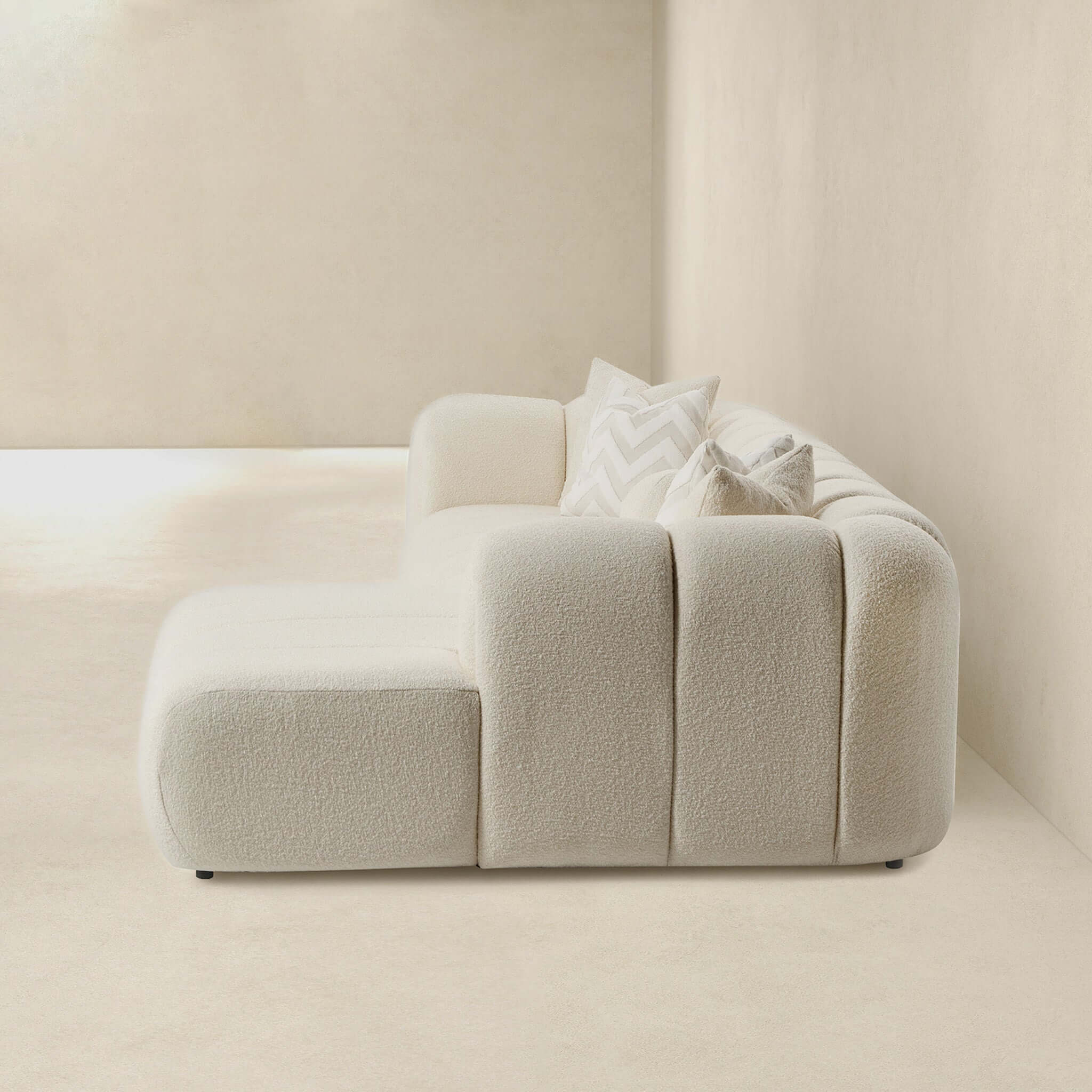 Beatrice Modern Tufted Ivory Boucle Right Sectional Sofa - SEC02600302
