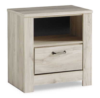 Bellaby Queen Crossbuck Panel Bed with Mirrored Dresser, Chest and 2 Nightstands in Whitewash from Ashley - Luna Furniture