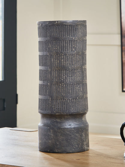 Beninworth Antique Black Vase - A2000879