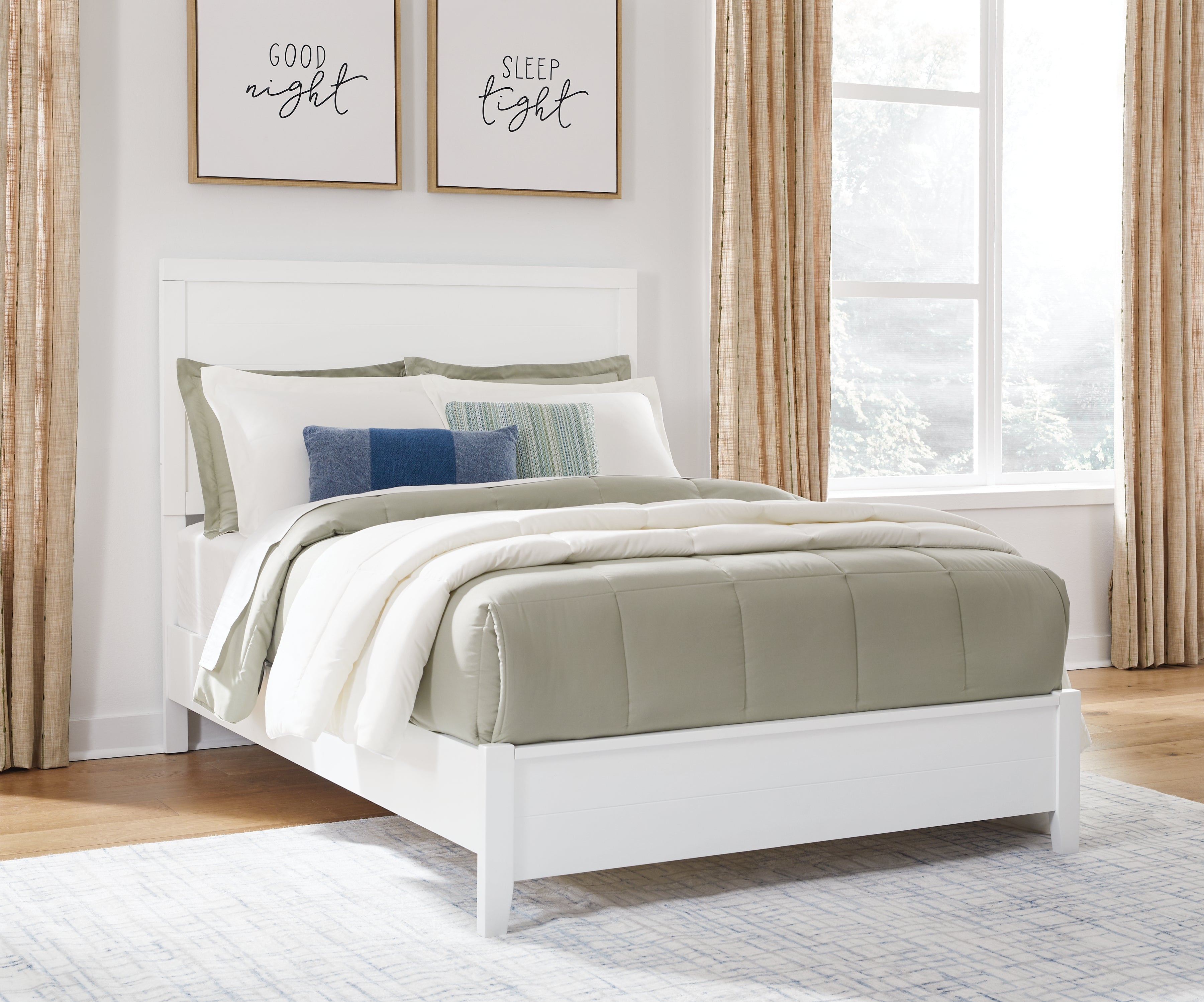 Binterglen Full Panel Bed with Dresser in White - PKG016605
