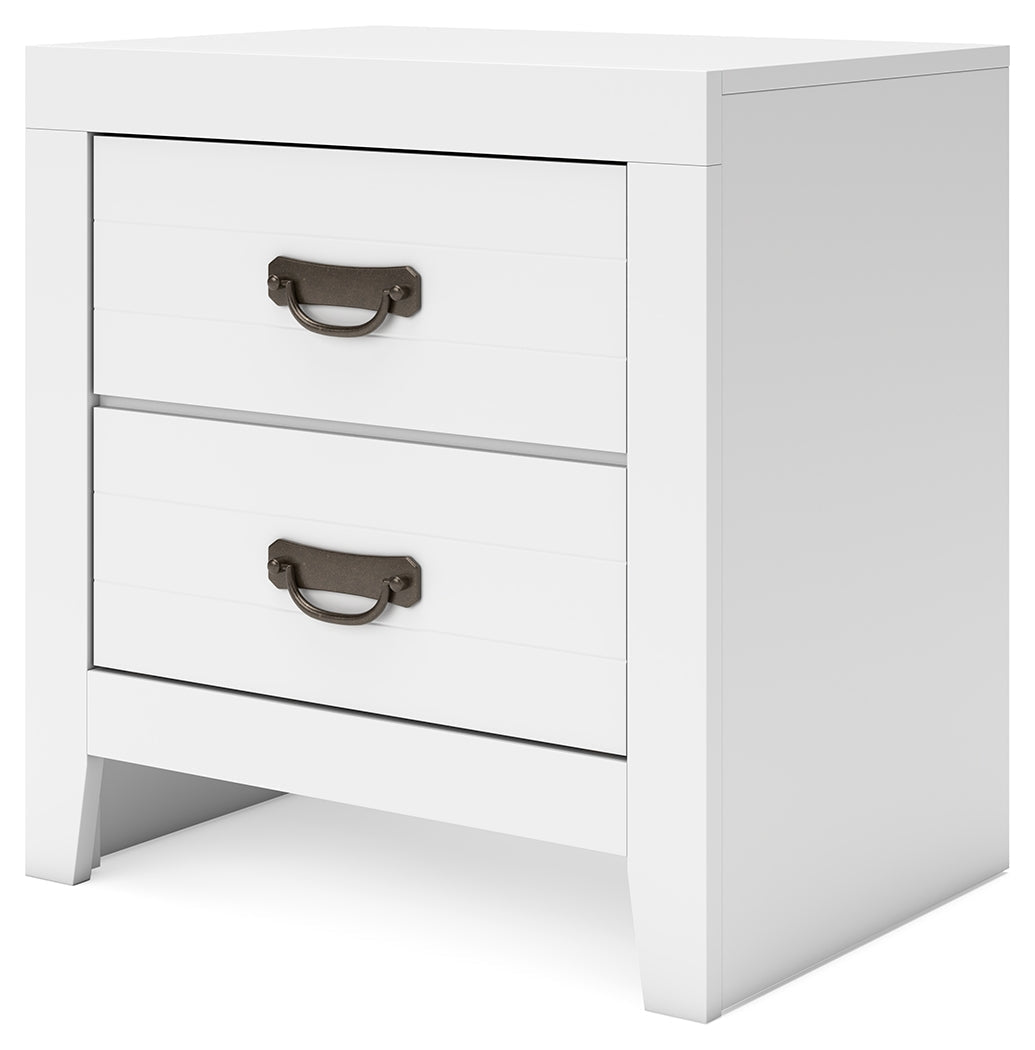 Binterglen King Panel Bed with 2 Nightstands in White from Ashley - Luna Furniture