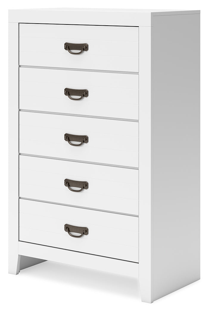 Binterglen Queen Panel Bed with Mirrored Dresser and Chest in White from Ashley - Luna Furniture