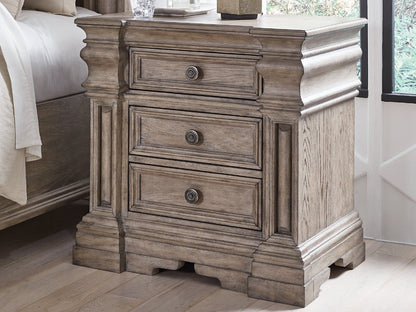 Blairhurst King Panel Bed with Mirrored Dresser, Chest and Nightstand in Light Grayish Brown from Ashley - Luna Furniture