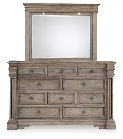Blairhurst Queen Panel Bed, 2 Chests and 2 Nightstands - B916B12