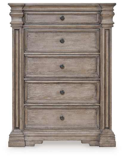 Blairhurst Queen Panel Bed, 2 Chests and 2 Nightstands - B916B12