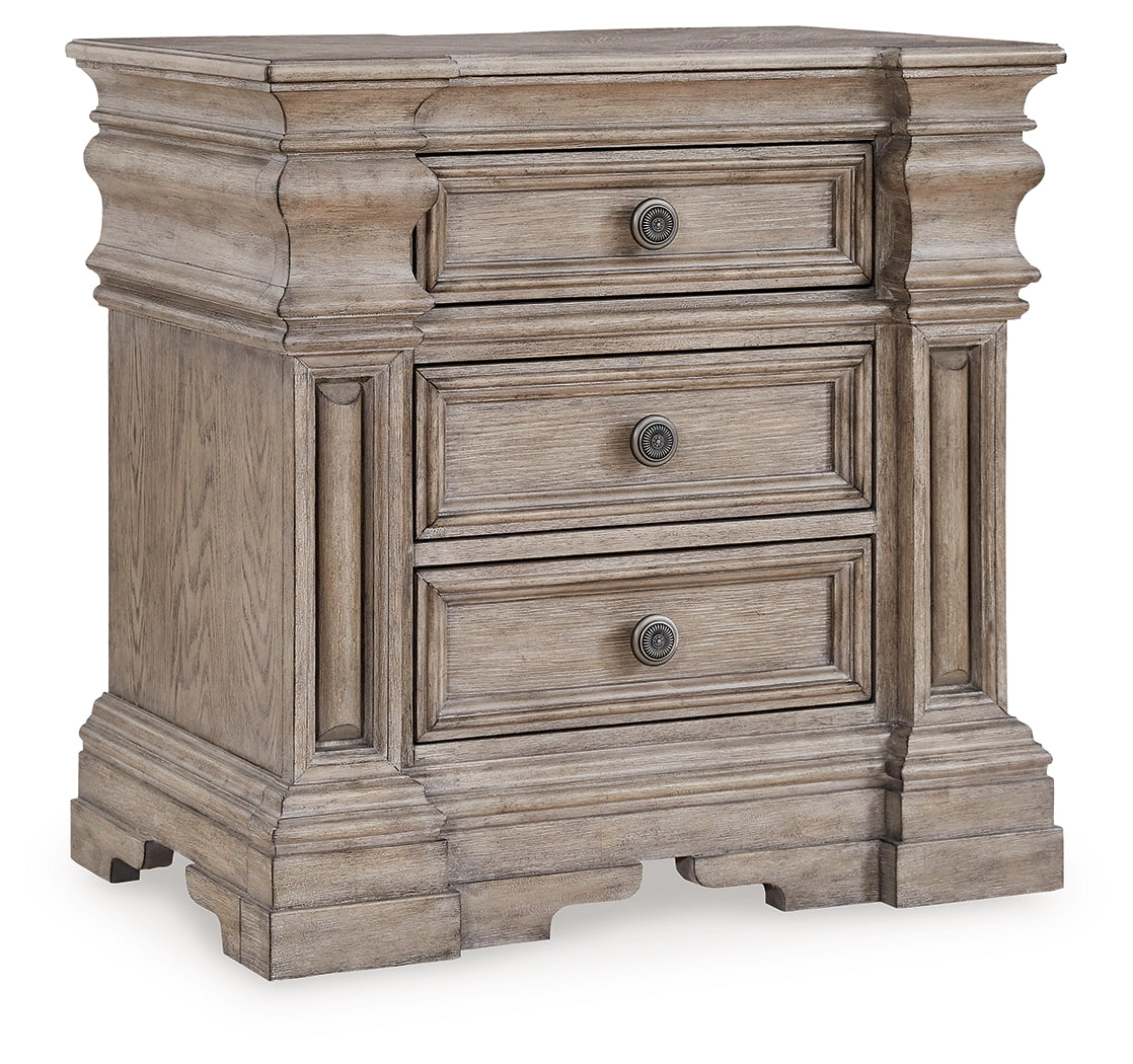 Blairhurst Queen Panel Bed with Mirrored Dresser, Chest and Nightstand in Light Grayish Brown from Ashley - Luna Furniture