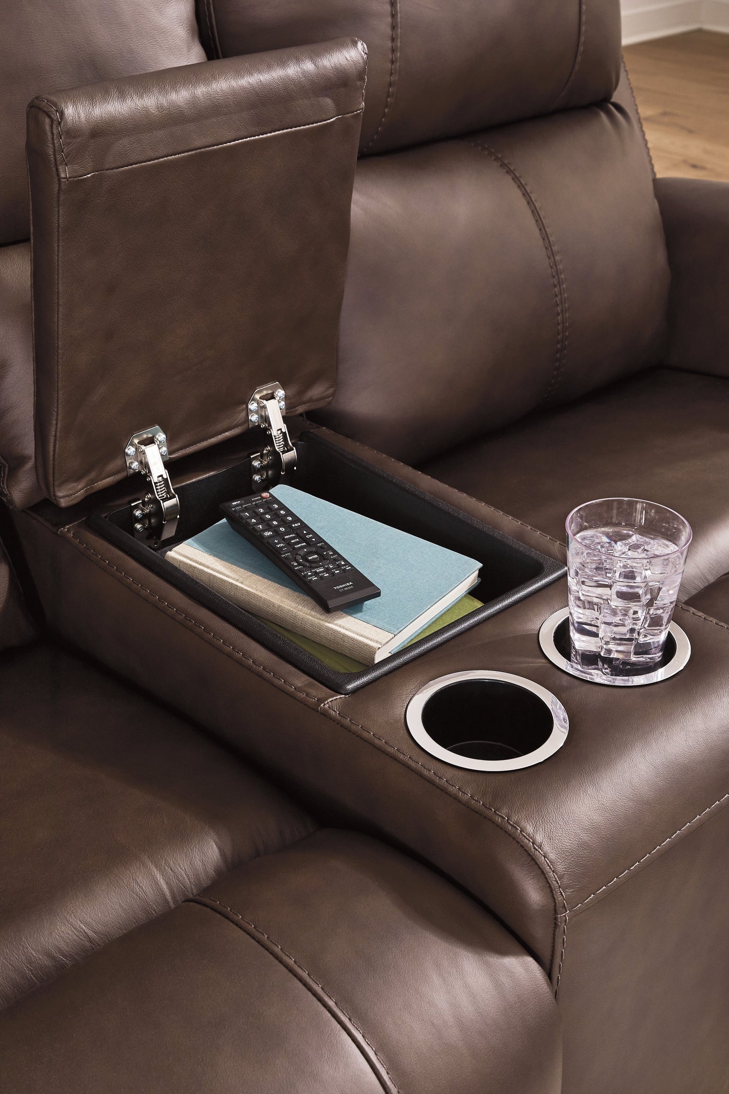 Bleckley Sofa and Loveseat in Espresso from Ashley - Luna Furniture