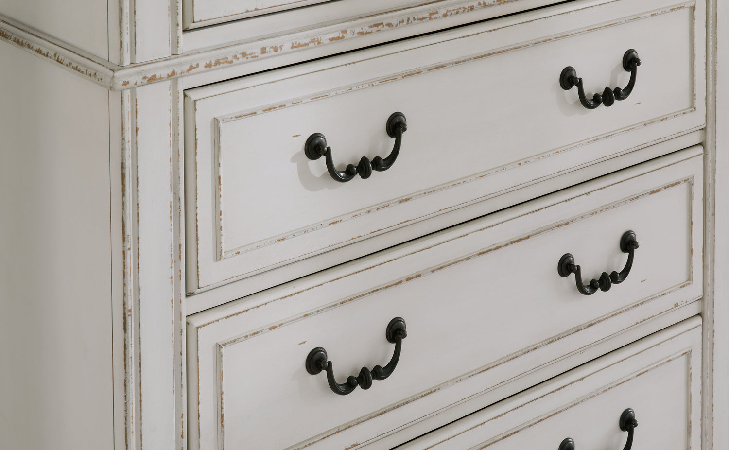 Blendon Two-tone Dresser - B747-31
