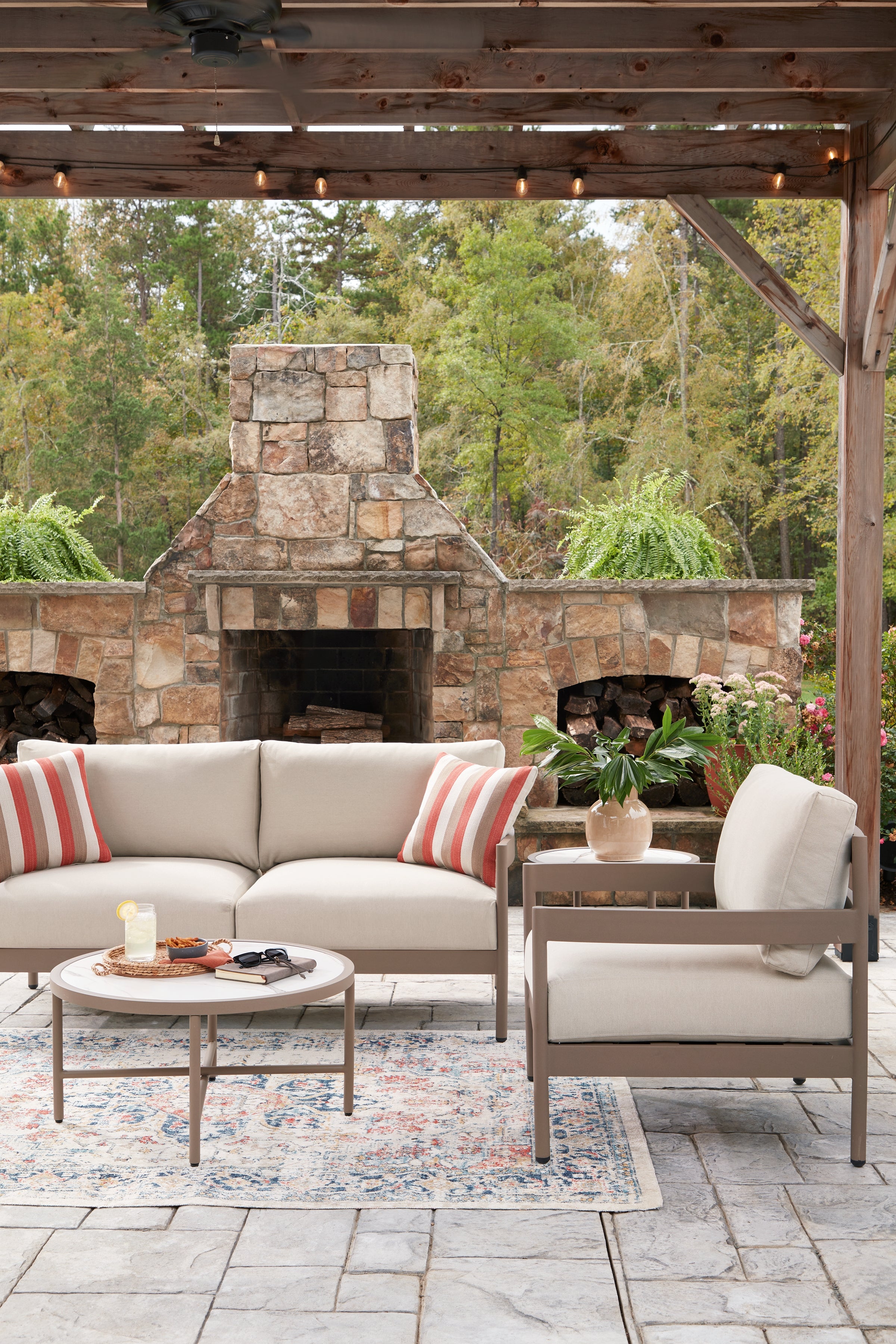 Bluff Trail Beige Outdoor Love/Chairs/Tables Set (Set of 5) - PCP383-080