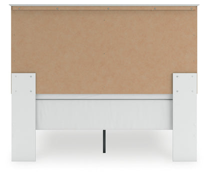 Bostwick Shoals Queen Panel Bed, Dresser, Mirror and 2 Nightstands - B139B50