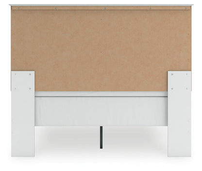 Bostwick Shoals Queen Panel Bed with Dresser and Nightstand in White - PKG021578