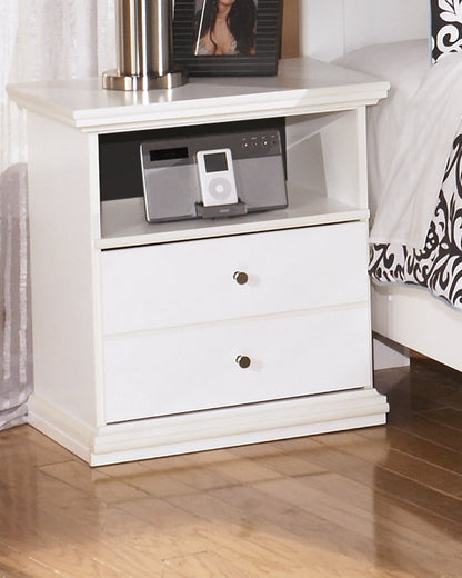 Bostwick Shoals Twin Panel Bed with Dresser and Nightstand in White from Ashley - Luna Furniture