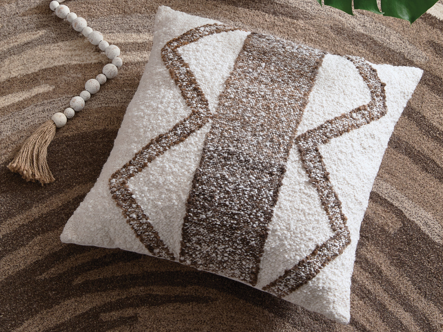 Brettwood Ivory/Brown Pillow (Set of 4) - A1001125