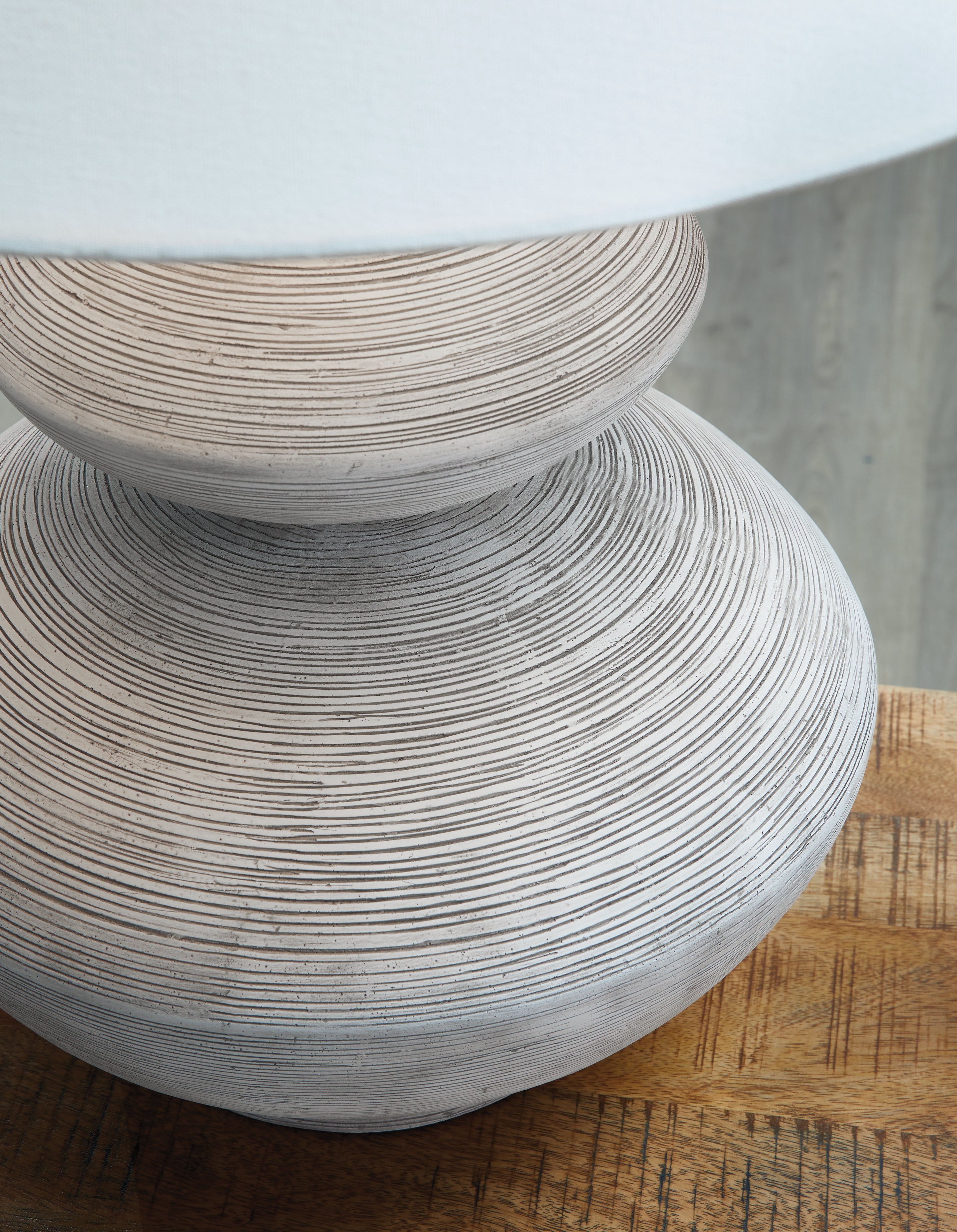 Brickdon Distressed White Table Lamp - Thumbnail 3