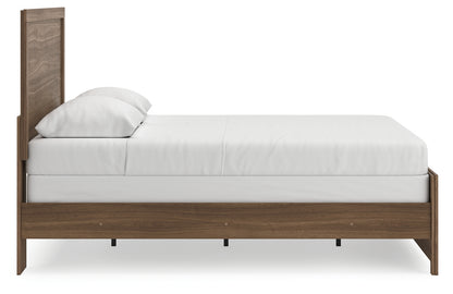 Broachmyn Auburn Queen Panel Bed - PCB1116B2