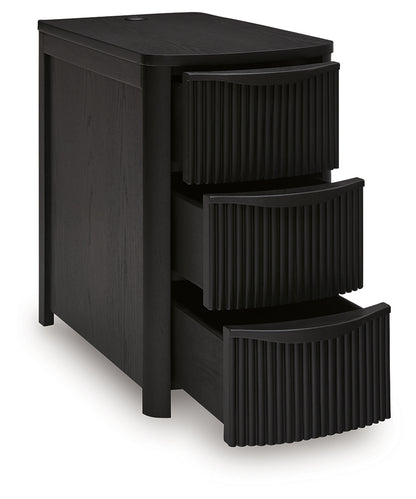 Camdill Black Chairside End Table - T208-117