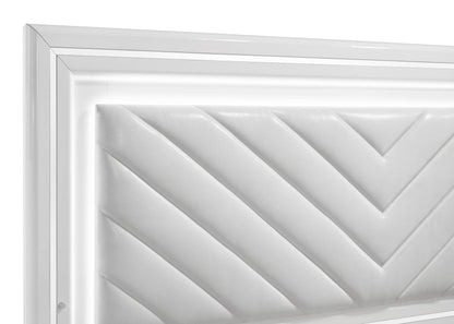 Cassia 4-piece Queen LED Bedroom Set White High Gloss - 215791Q-S4