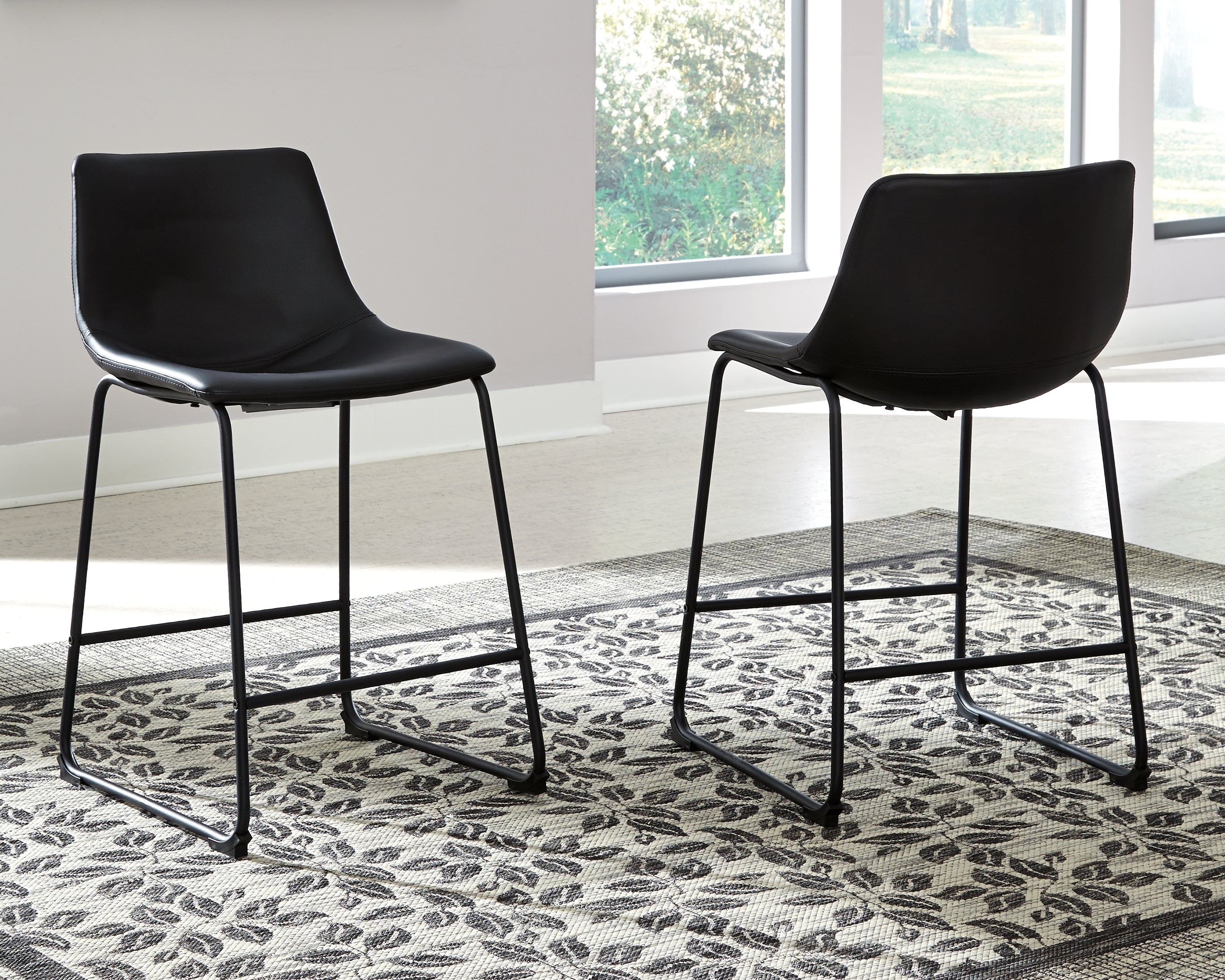 Centiar Black Counter Height Bar Stool (Set of 2) - D372-624X2